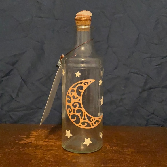 Moonwater bottle:quartz stopper,incantation tag - Picture 1 of 3